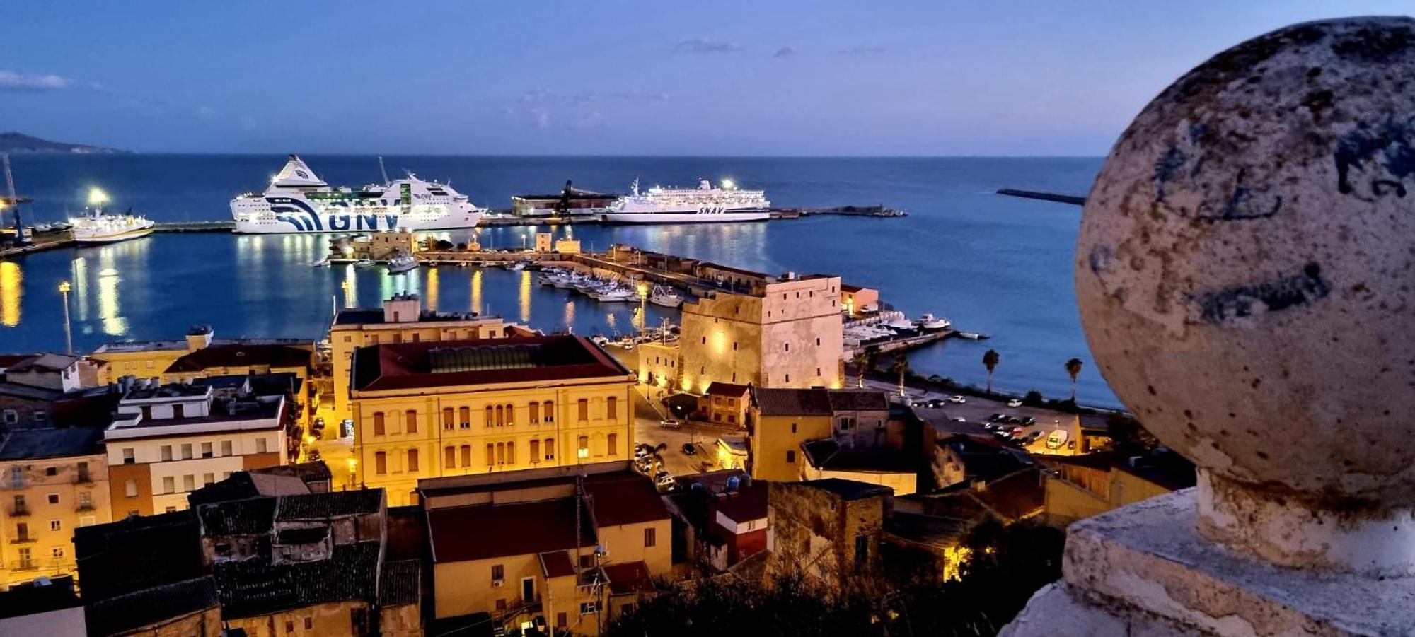 Casa Vacanza Nonna Nena Porto Empedocle Exterior photo